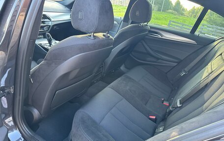 BMW 5 серия, 2018 год, 3 055 700 рублей, 11 фотография