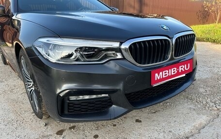 BMW 5 серия, 2018 год, 3 055 700 рублей, 14 фотография