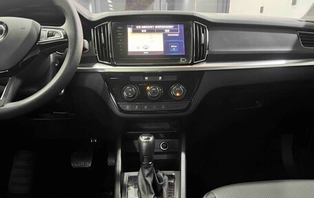 Skoda Kamiq I, 2021 год, 2 165 000 рублей, 5 фотография