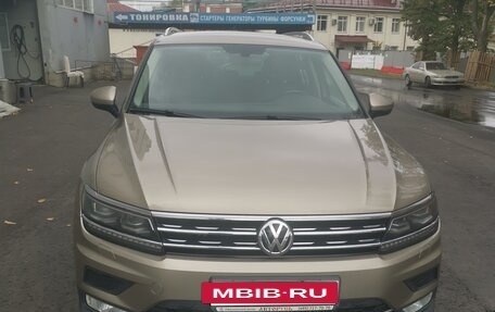 Volkswagen Tiguan II, 2017 год, 2 550 000 рублей, 2 фотография