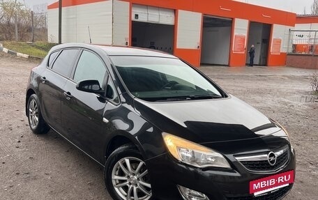 Opel Astra J, 2011 год, 625 000 рублей, 14 фотография