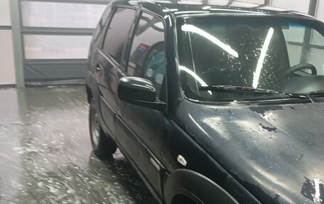 Chevrolet Niva I рестайлинг, 2012 год, 310 000 рублей, 2 фотография