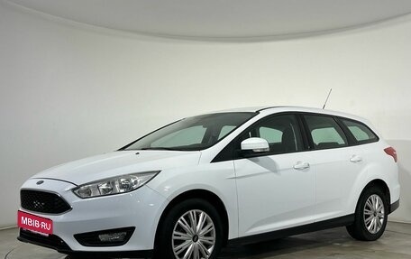 Ford Focus III, 2015 год, 819 000 рублей, 1 фотография