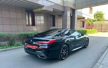 BMW 8 серия, 2019 год, 6 050 000 рублей, 7 фотография