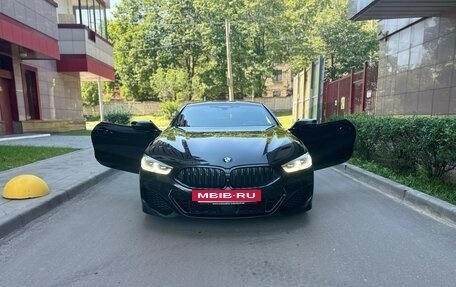 BMW 8 серия, 2019 год, 6 050 000 рублей, 3 фотография