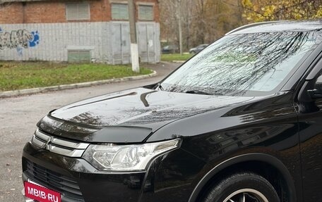 Mitsubishi Outlander III рестайлинг 3, 2014 год, 1 480 000 рублей, 6 фотография