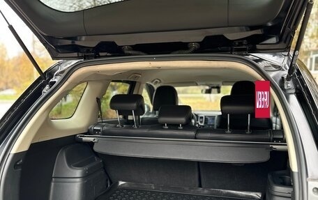 Mitsubishi Outlander III рестайлинг 3, 2014 год, 1 480 000 рублей, 26 фотография