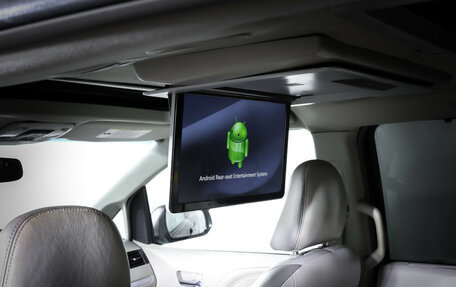 Toyota Sienna III, 2013 год, 1 999 000 рублей, 9 фотография