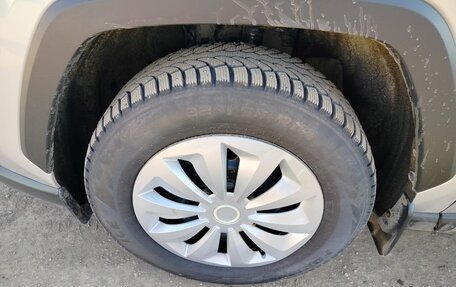 Toyota RAV4, 2021 год, 3 585 000 рублей, 15 фотография