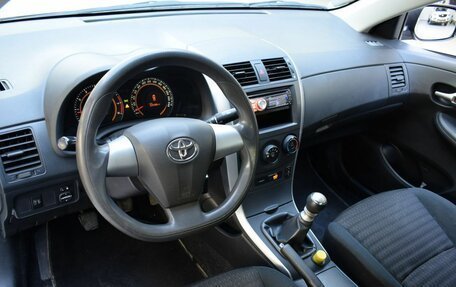 Toyota Corolla, 2011 год, 1 100 000 рублей, 9 фотография