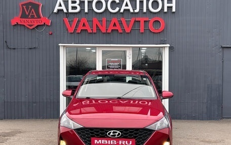 Hyundai Solaris II рестайлинг, 2021 год, 1 660 000 рублей, 2 фотография