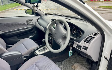 Nissan Wingroad III, 2003 год, 460 000 рублей, 7 фотография