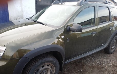 Renault Duster I рестайлинг, 2017 год, 1 380 000 рублей, 2 фотография