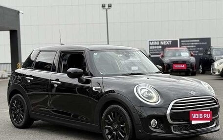 MINI Hatch, 2018 год, 850 000 рублей, 3 фотография