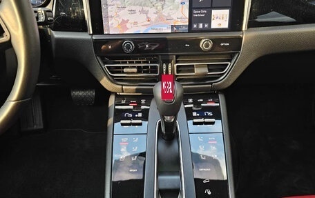 Porsche Macan I рестайлинг, 2024 год, 8 795 387 рублей, 23 фотография