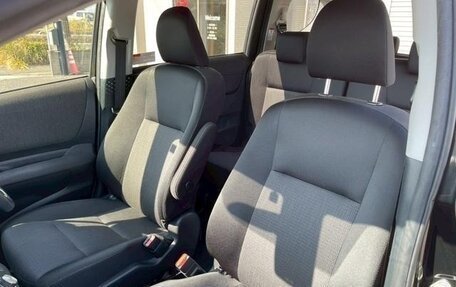 Toyota Sienta II, 2022 год, 1 232 000 рублей, 14 фотография