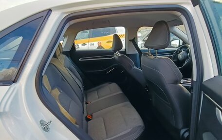 Geely Emgrand, 2024 год, 1 440 720 рублей, 8 фотография