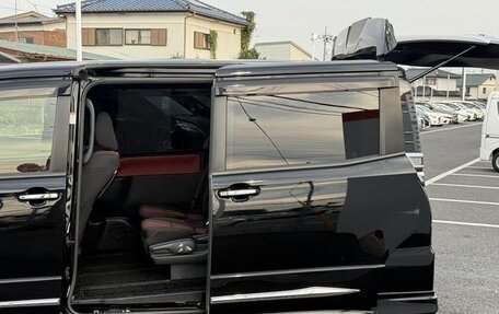 Toyota Voxy III, 2021 год, 1 910 007 рублей, 13 фотография