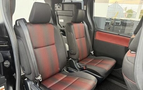 Toyota Voxy III, 2021 год, 1 910 007 рублей, 17 фотография