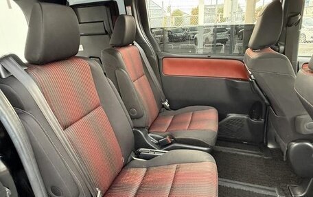 Toyota Voxy III, 2021 год, 1 910 007 рублей, 16 фотография