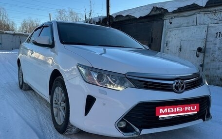 Toyota Camry, 2016 год, 1 600 000 рублей, 2 фотография