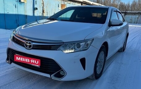 Toyota Camry, 2016 год, 1 600 000 рублей, 3 фотография