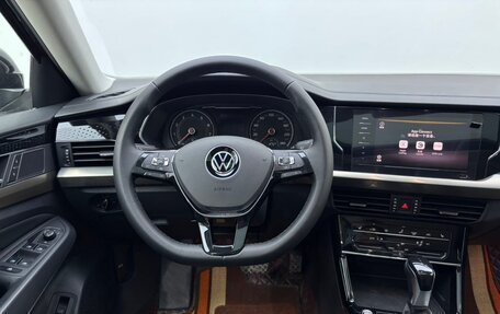 Volkswagen Passat B8 рестайлинг, 2021 год, 2 500 000 рублей, 8 фотография
