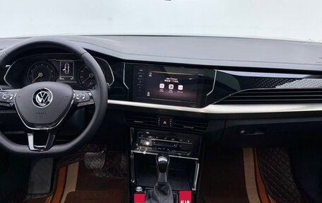 Volkswagen Passat B8 рестайлинг, 2021 год, 2 500 000 рублей, 7 фотография