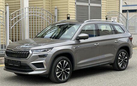 Skoda Kodiaq I, 2025 год, 4 700 000 рублей, 7 фотография