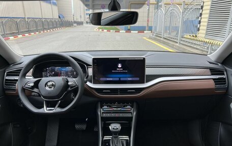 Skoda Kodiaq I, 2025 год, 4 700 000 рублей, 27 фотография