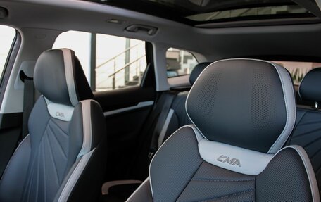 Geely Atlas, 2025 год, 4 017 190 рублей, 12 фотография