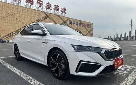 Skoda Octavia IV, 2021 год, 1 580 000 рублей, 3 фотография