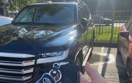 Toyota Land Cruiser, 2021 год, 12 500 000 рублей, 24 фотография