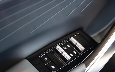 Geely Atlas, 2025 год, 4 017 190 рублей, 2 фотография