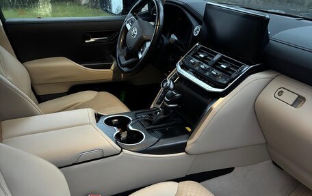 Toyota Land Cruiser, 2021 год, 12 500 000 рублей, 18 фотография