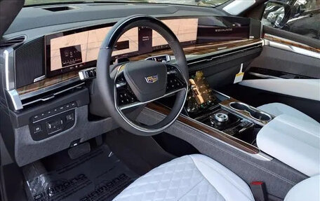 Cadillac Escalade V, 2025 год, 24 601 476 рублей, 10 фотография