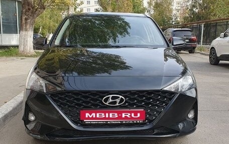 Hyundai Solaris II рестайлинг, 2020 год, 1 100 000 рублей, 2 фотография