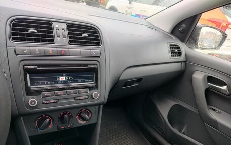 Volkswagen Polo VI (EU Market), 2016 год, 1 300 000 рублей, 10 фотография