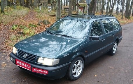 Volkswagen Passat B4, 1996 год, 320 000 рублей, 1 фотография