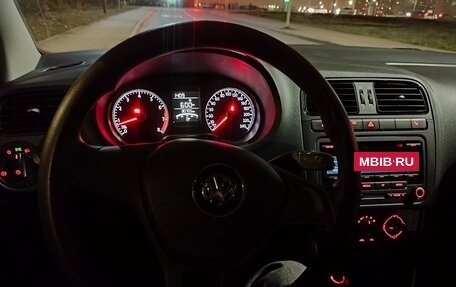 Volkswagen Polo VI (EU Market), 2016 год, 1 300 000 рублей, 17 фотография