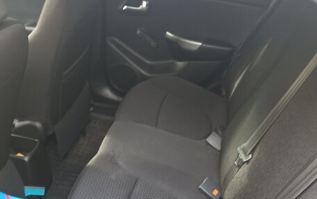 KIA Rio III рестайлинг, 2014 год, 720 000 рублей, 3 фотография