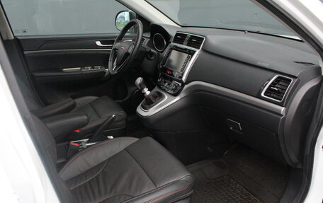 Haval H6, 2018 год, 1 495 000 рублей, 6 фотография