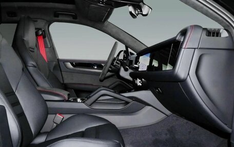 Porsche Cayenne III, 2025 год, 29 990 000 рублей, 14 фотография