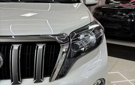 Toyota Land Cruiser Prado 150 рестайлинг 2, 2017 год, 4 600 000 рублей, 10 фотография