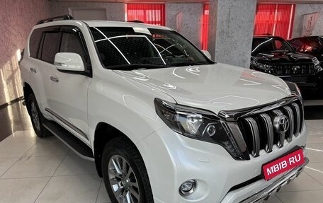 Toyota Land Cruiser Prado 150 рестайлинг 2, 2017 год, 4 600 000 рублей, 7 фотография