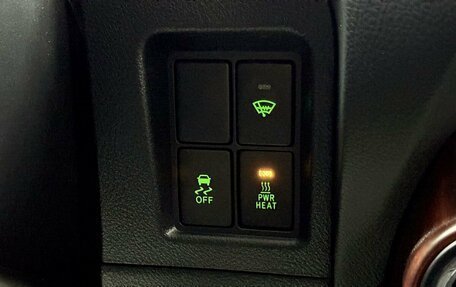 Toyota Land Cruiser Prado 150 рестайлинг 2, 2017 год, 4 600 000 рублей, 28 фотография