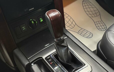 Toyota Land Cruiser Prado 150 рестайлинг 2, 2017 год, 4 600 000 рублей, 30 фотография