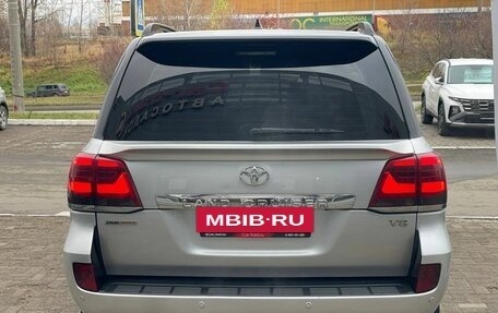 Toyota Land Cruiser 200, 2012 год, 3 990 000 рублей, 6 фотография