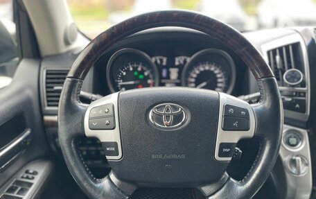 Toyota Land Cruiser 200, 2012 год, 3 990 000 рублей, 20 фотография