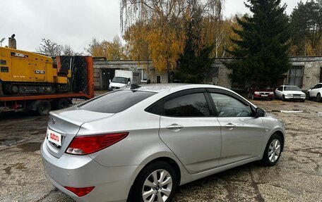 Hyundai Solaris II рестайлинг, 2016 год, 825 000 рублей, 6 фотография